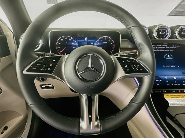 New 2026 Polar White Mercedes-Benz GLC 300 image 42