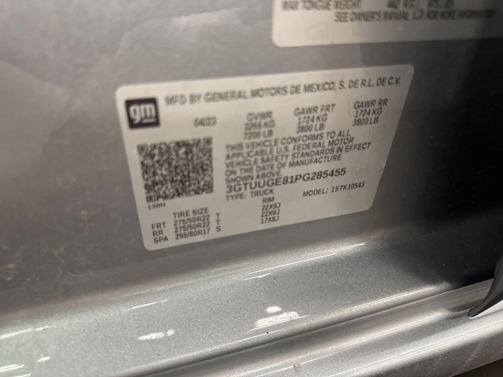 Used 2023 Sterling Metallic GMC Denali image 10