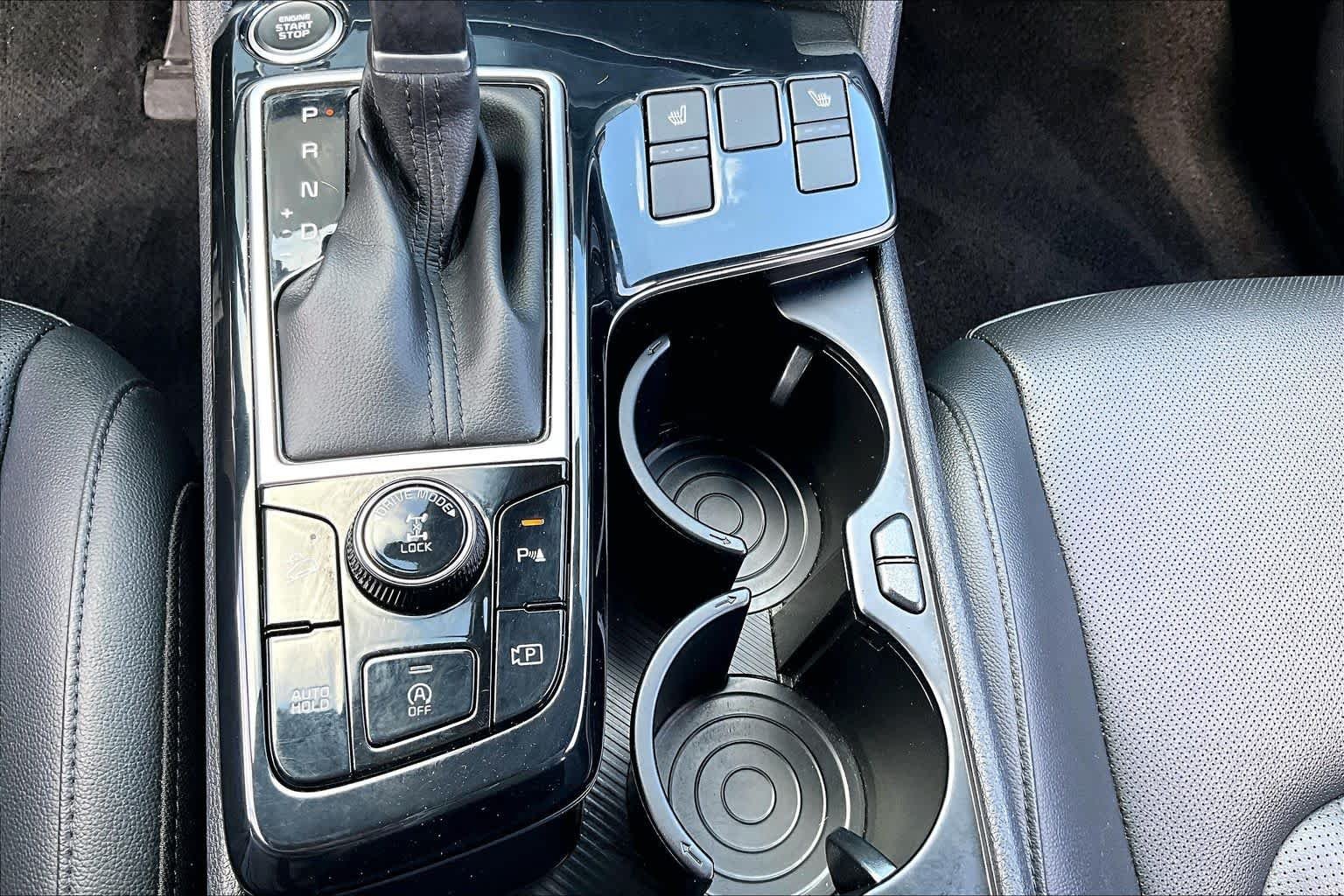 Used 2025 Wolf Gray Kia X-Line image 34