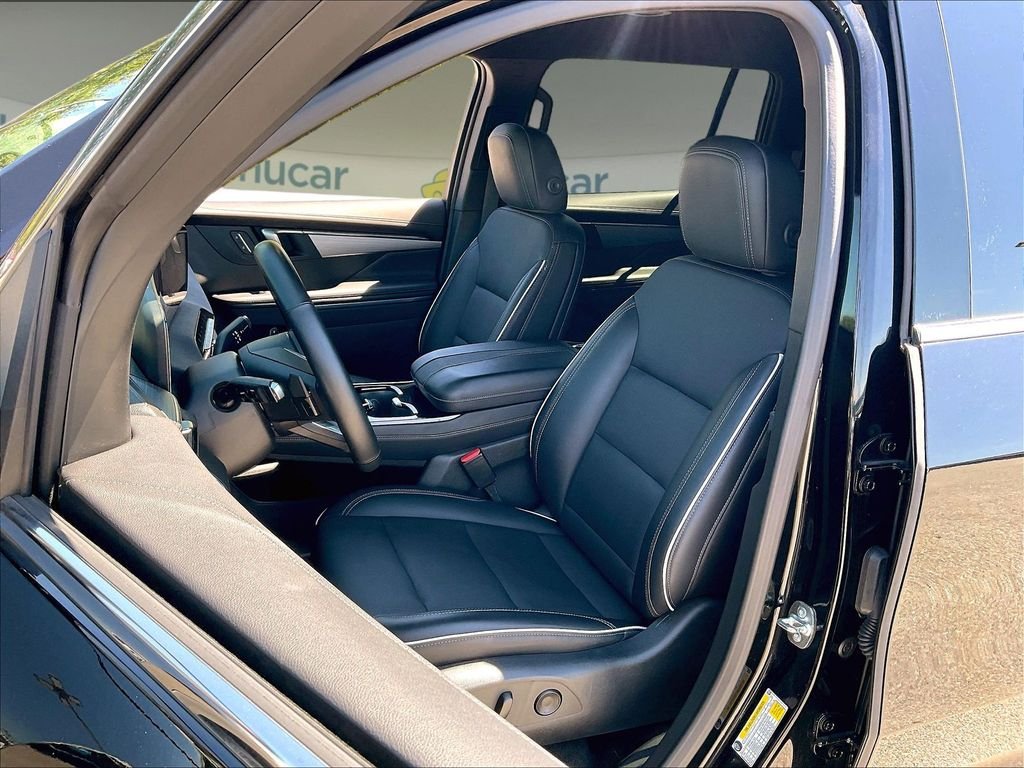 Used 2025 Ebony Twilight Metallic Buick Preferred image 9