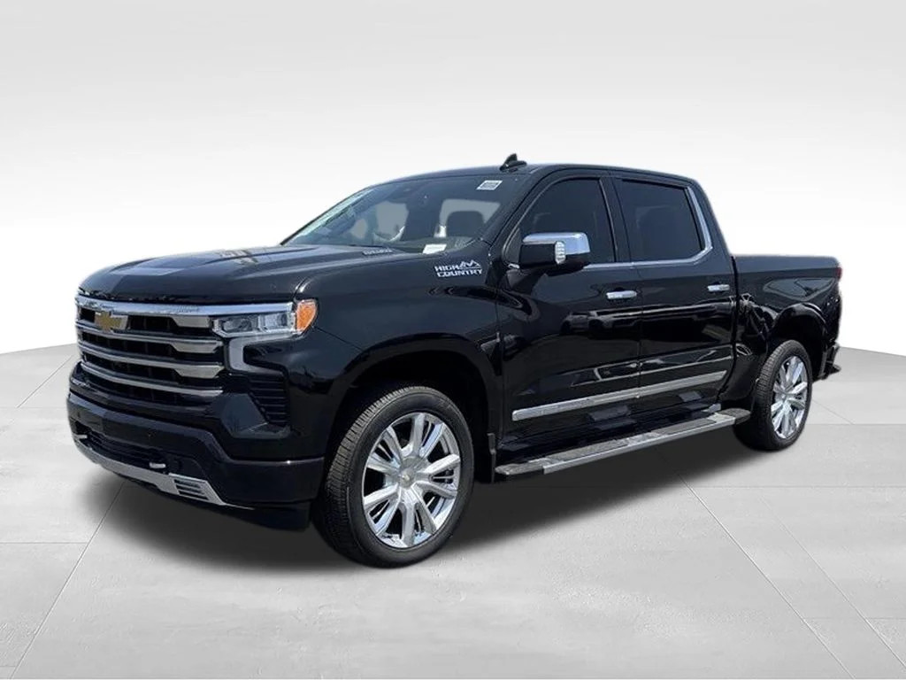 Used 2025 Black Chevrolet High Country image 5