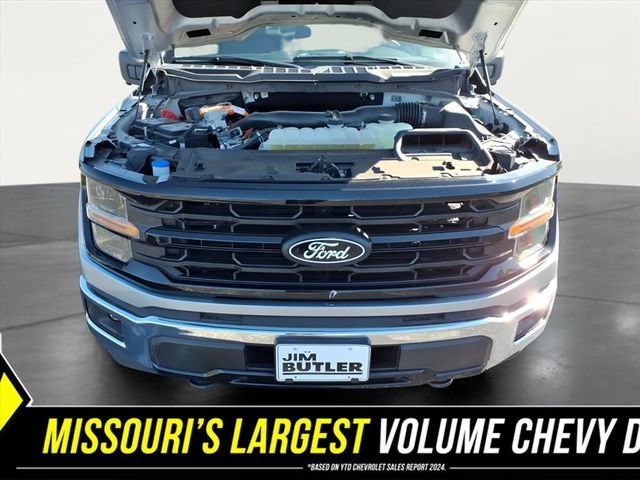 Used 2024 Silver Ford XLT image 18