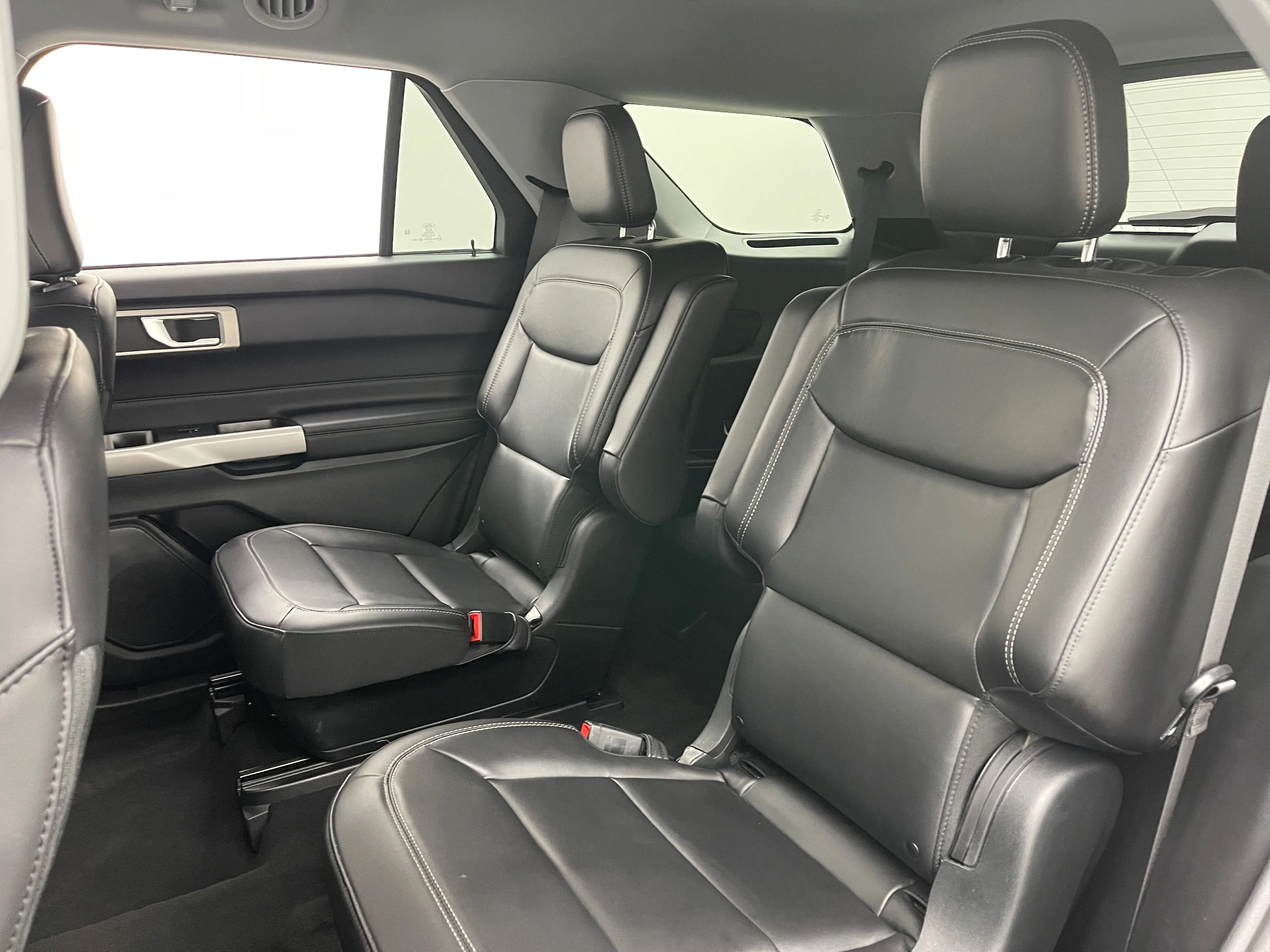 Used 2023 Stone Blue Metallic Ford XLT image 38