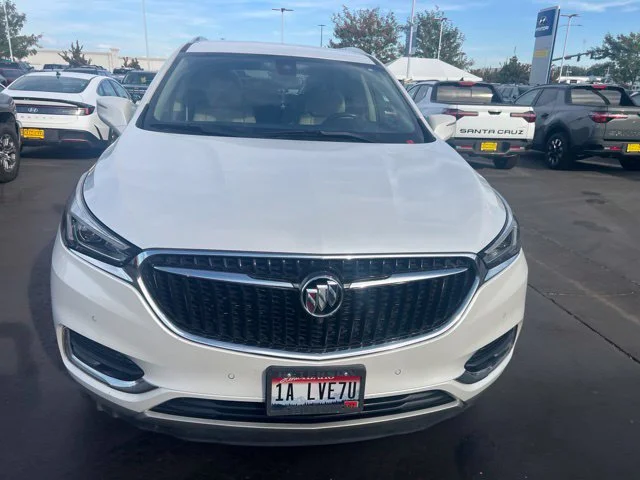 Used 2018 White Buick Premium Group image 9