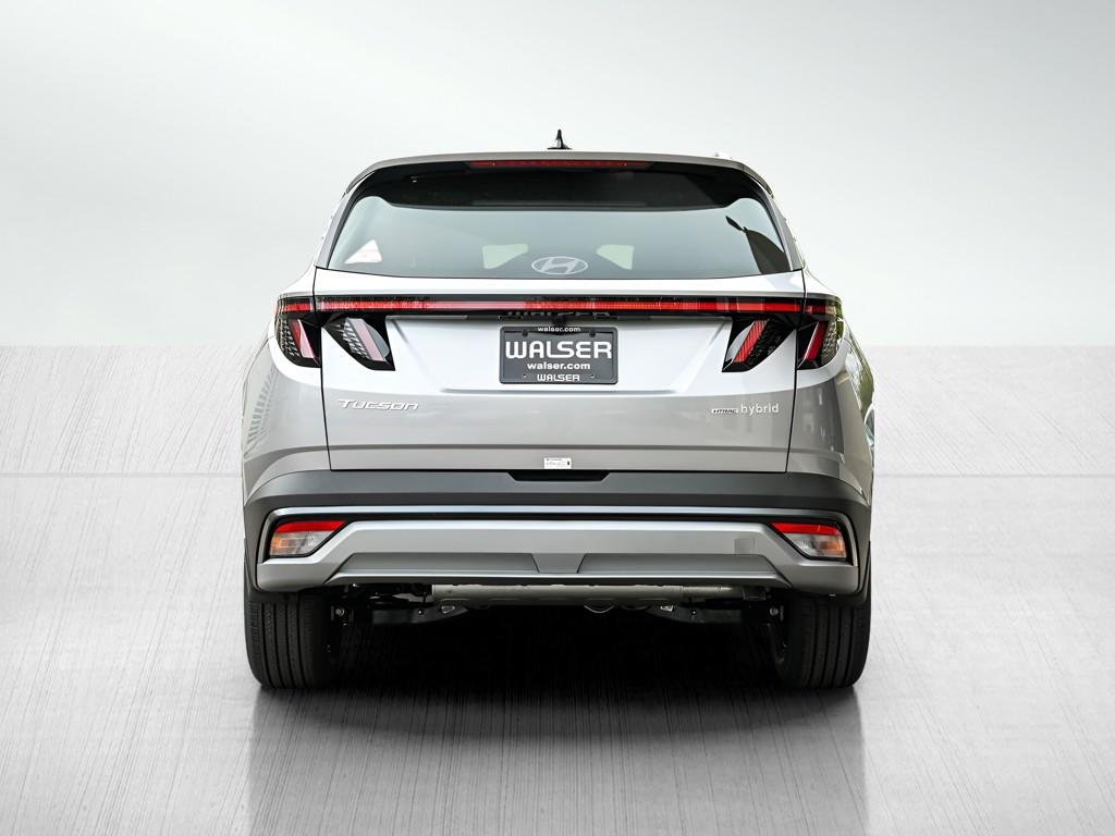 New 2026 Shimmering Silver Hyundai SEL Convenience AWD image 31