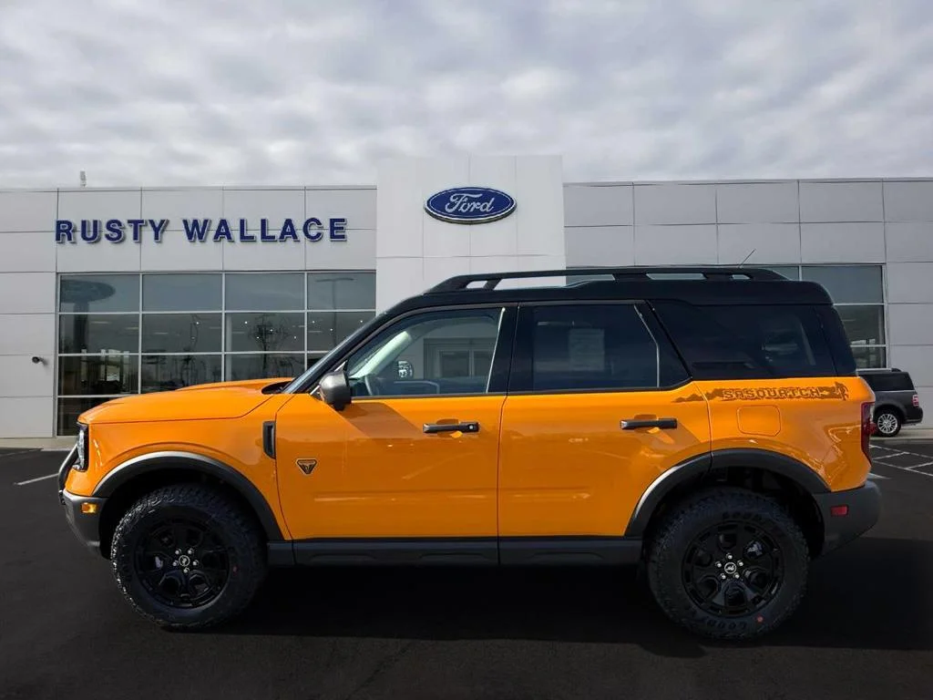 New 2026 Orange Fury Metallic Tri-Coat Ford Badlands® image 1