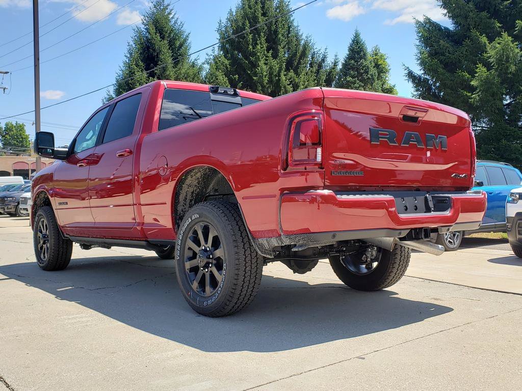 New 2026 Molten Red Pearl-Coat Exterior Paint RAM Laramie image 5