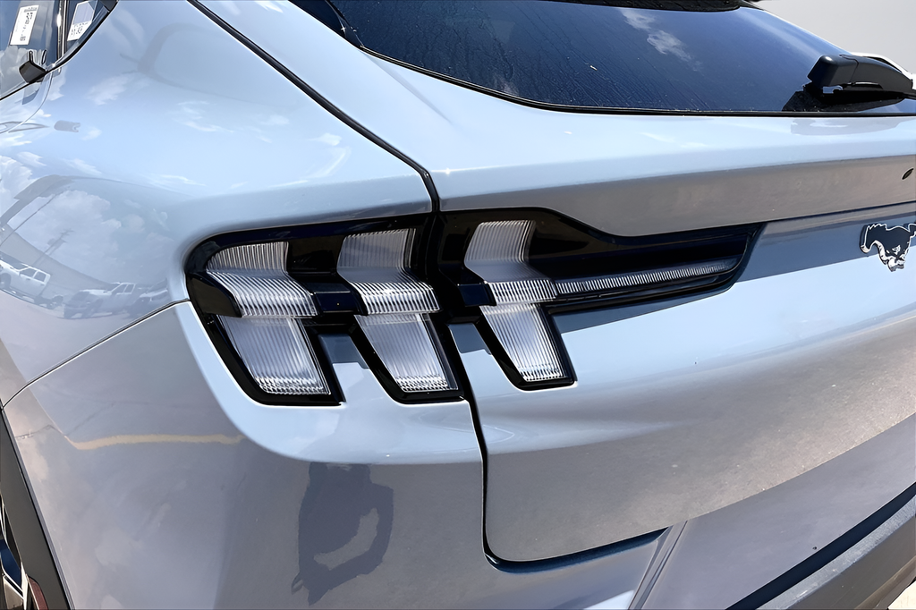 New 2026 Glacier Gray Metallic Tri-coat Ford Select image 19