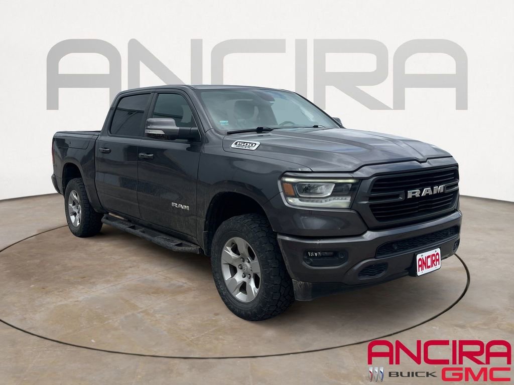 2020 RAM 1500 Big Horn/Lone Star 4x4 Crew Cab 5'7's photo