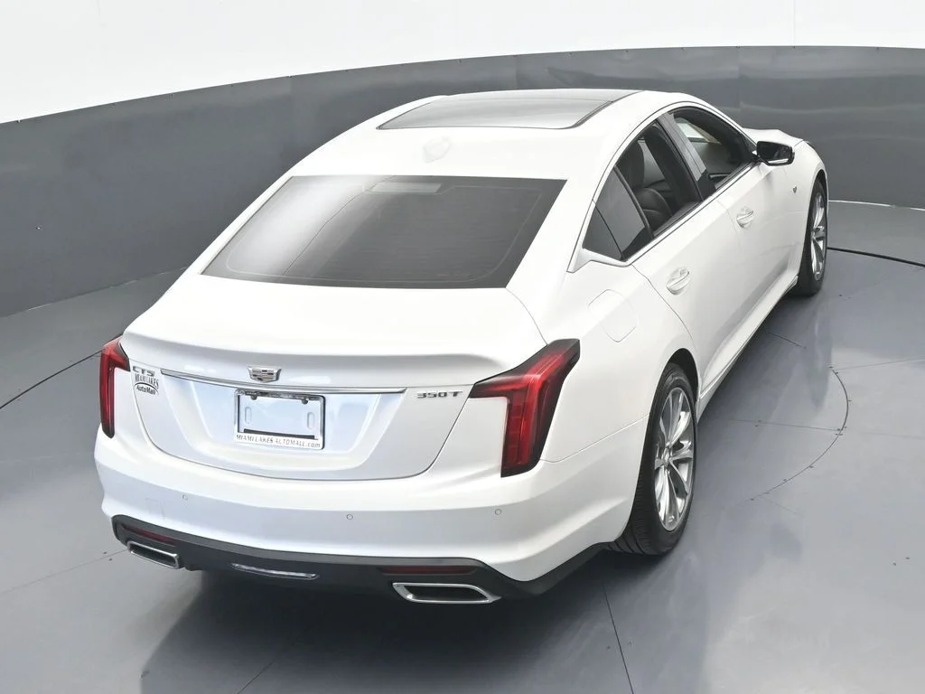 Used 2020 Crystal White Tricoat Cadillac Premium Luxury image 52