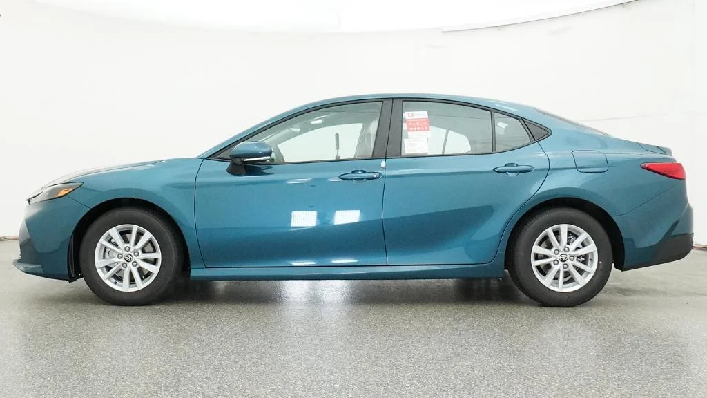 New 2026 Ocean Gem Toyota LE image 5