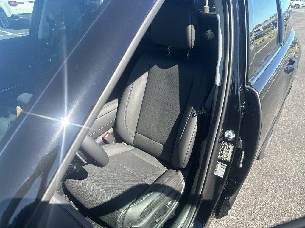 New 2027 Black Hyundai Limited AWD image 17