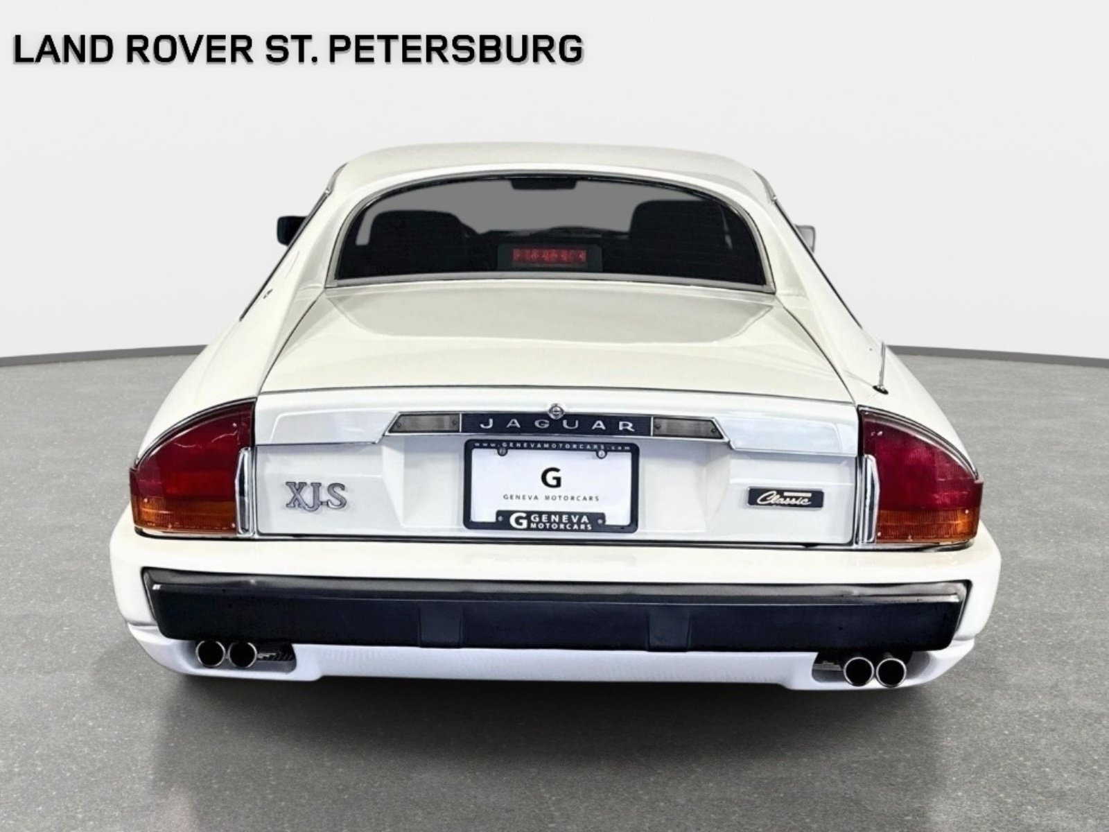 Used 1991 White Jaguar V12 image 6
