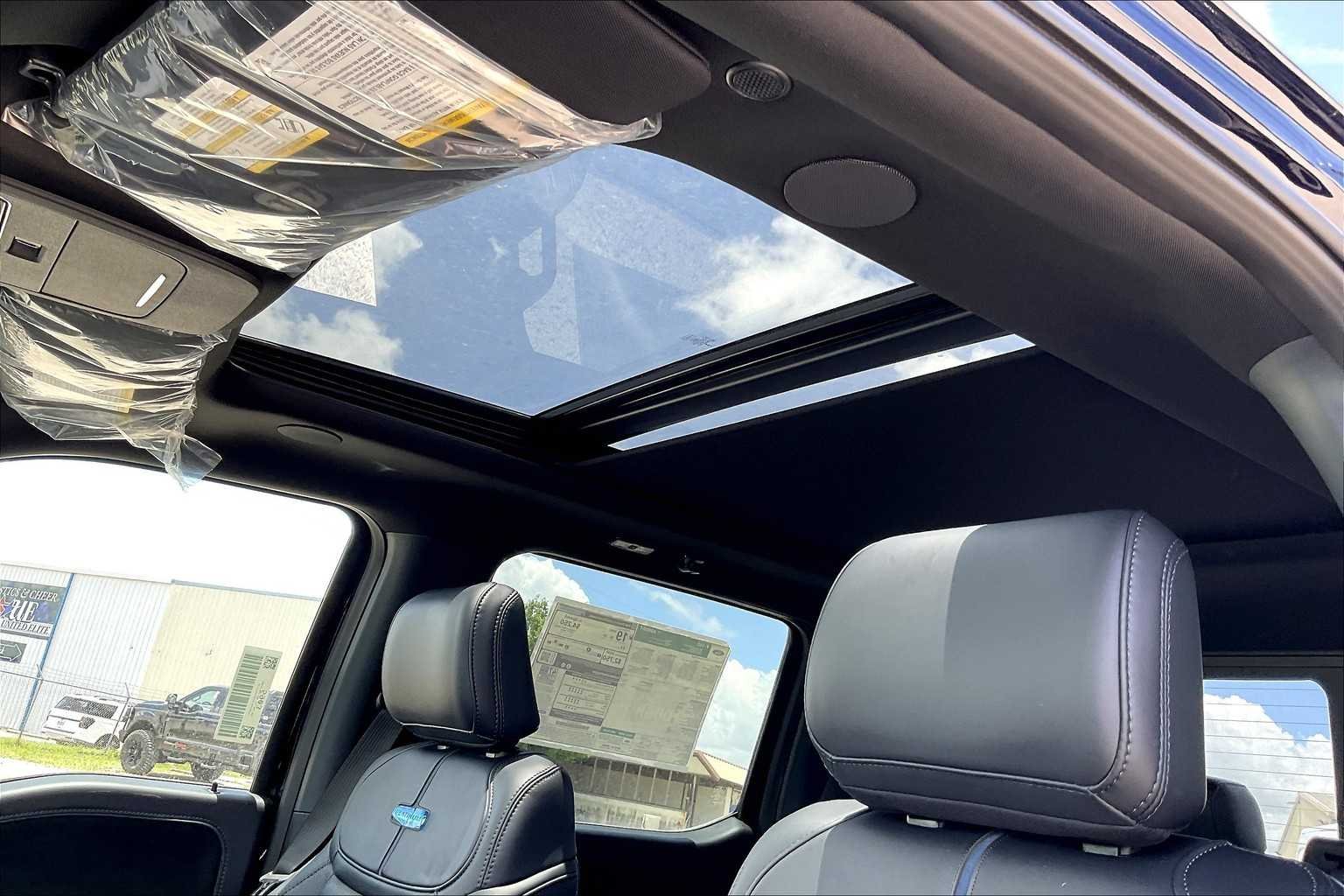 Used 2025 Antimatter Blue Metallic Ford Platinum image 18