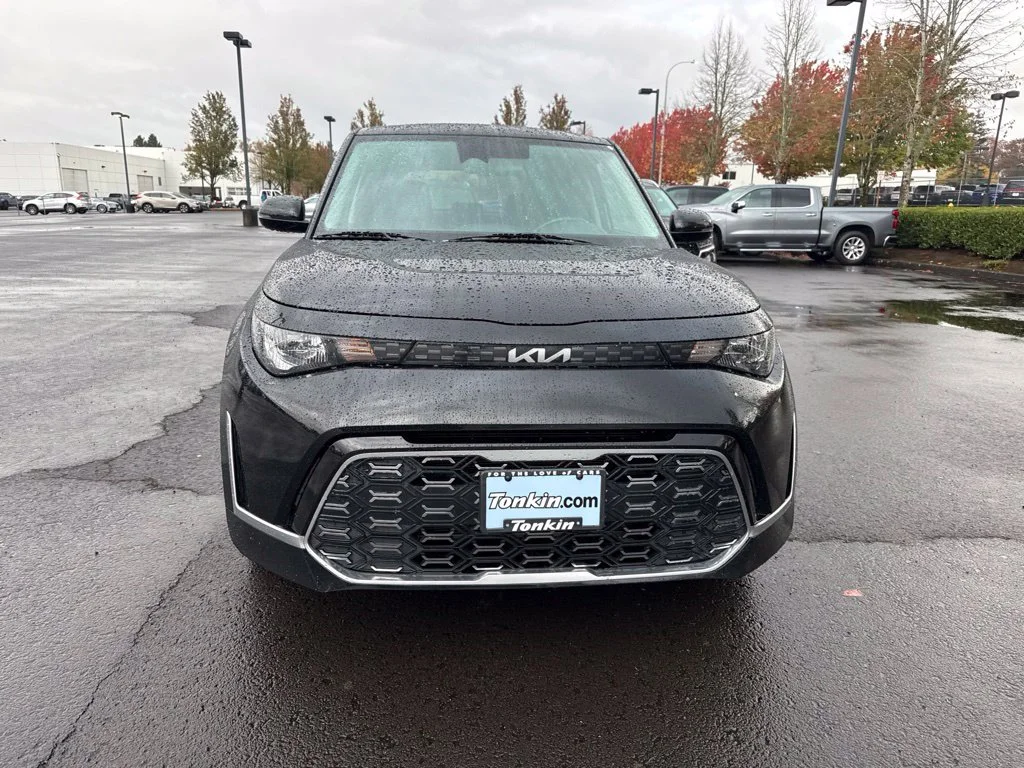Used 2023 Fusion Black Kia GT-Line image 2