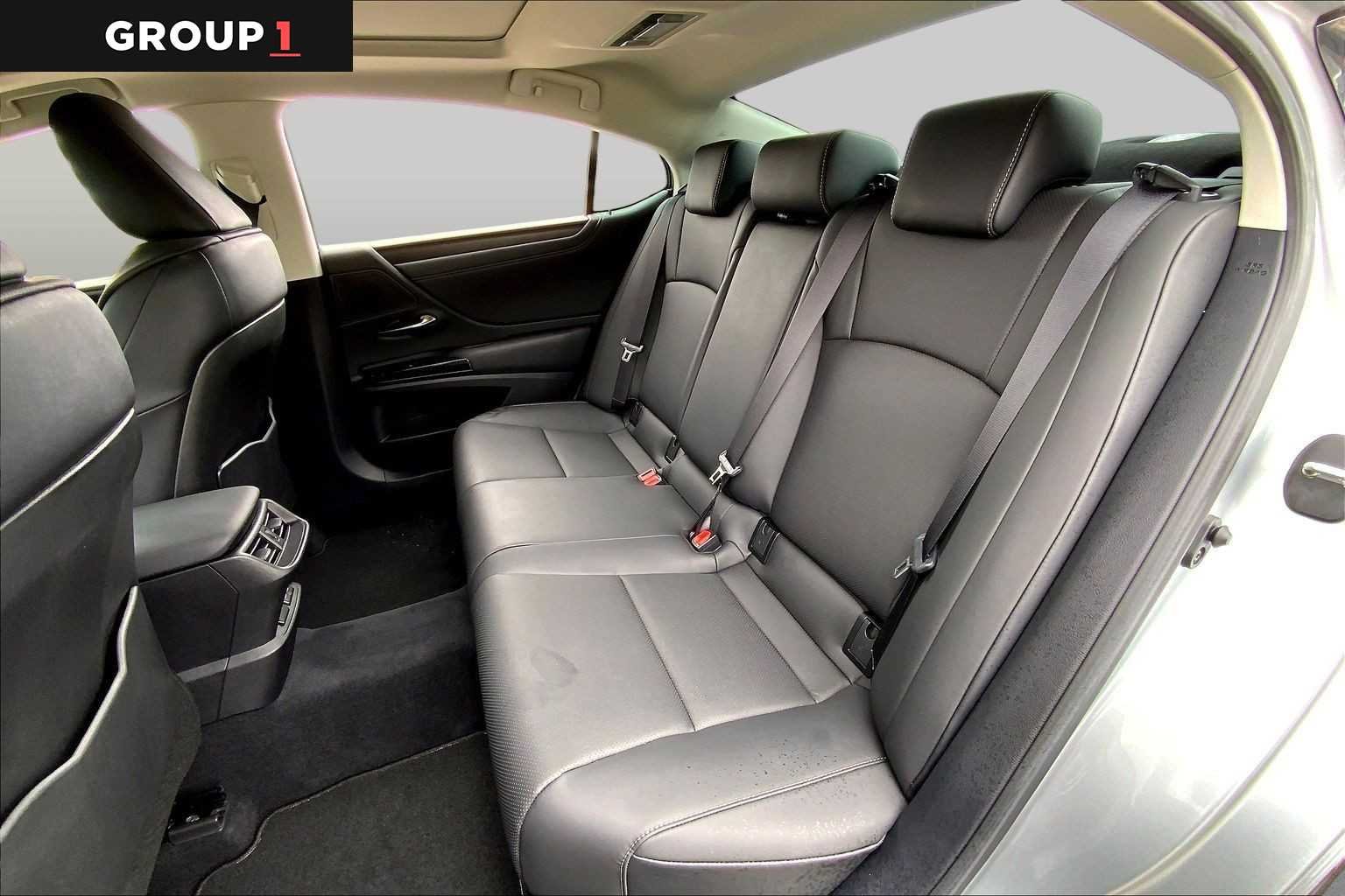 Used 2024 Iridium Lexus  image 20