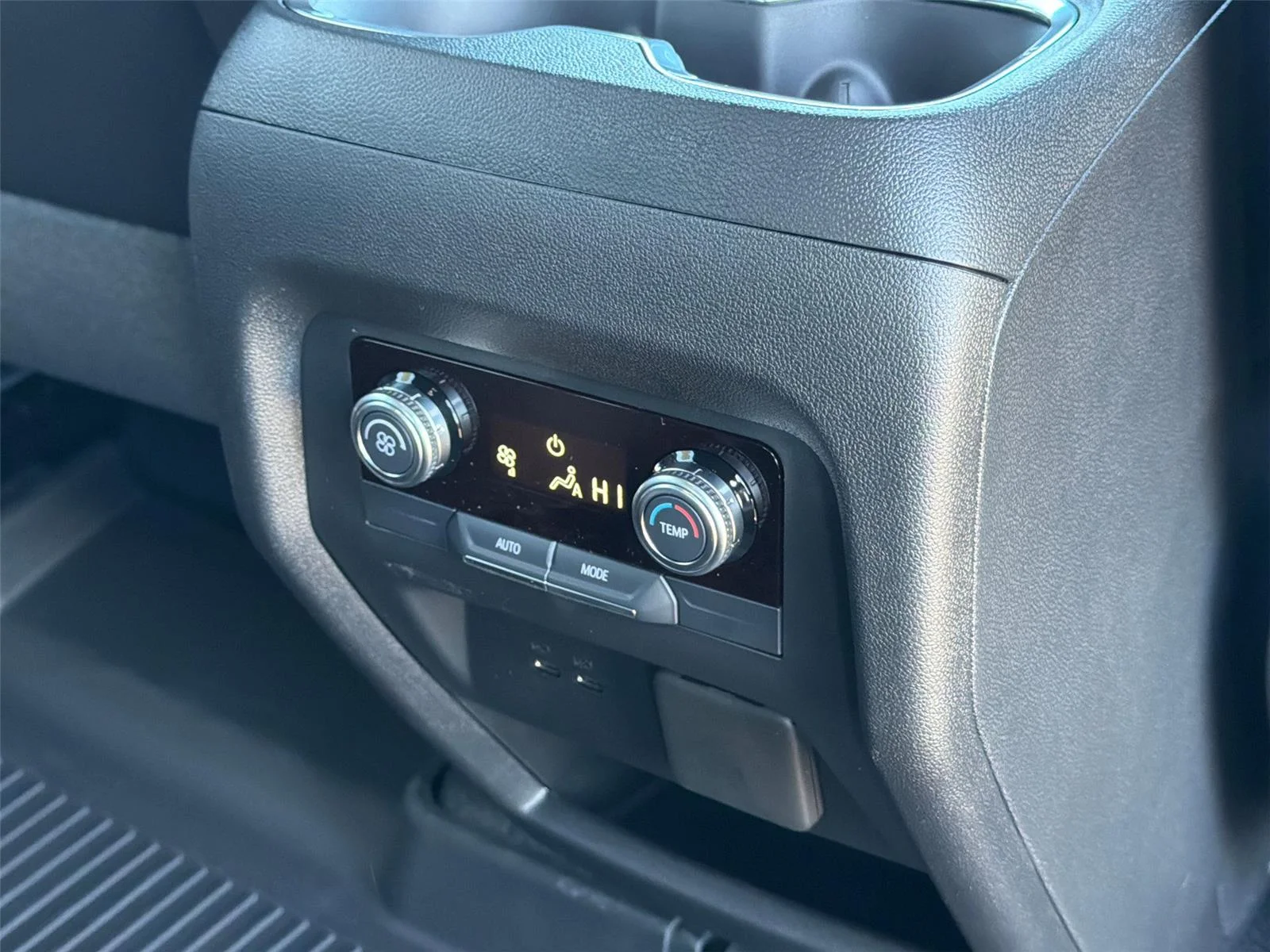 2026 GMC Acadia Elevation - Photo 12