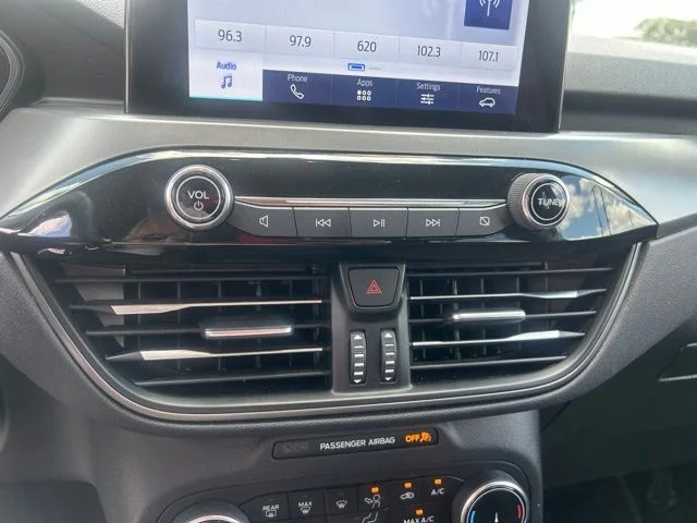 Used 2024 White Ford Active image 24