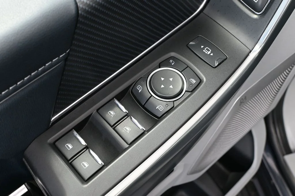 2023 Ford F-150 Limited - Photo 19