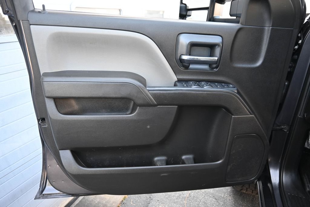 Used 2016 Tungsten Metallic Chevrolet Work Truck image 14