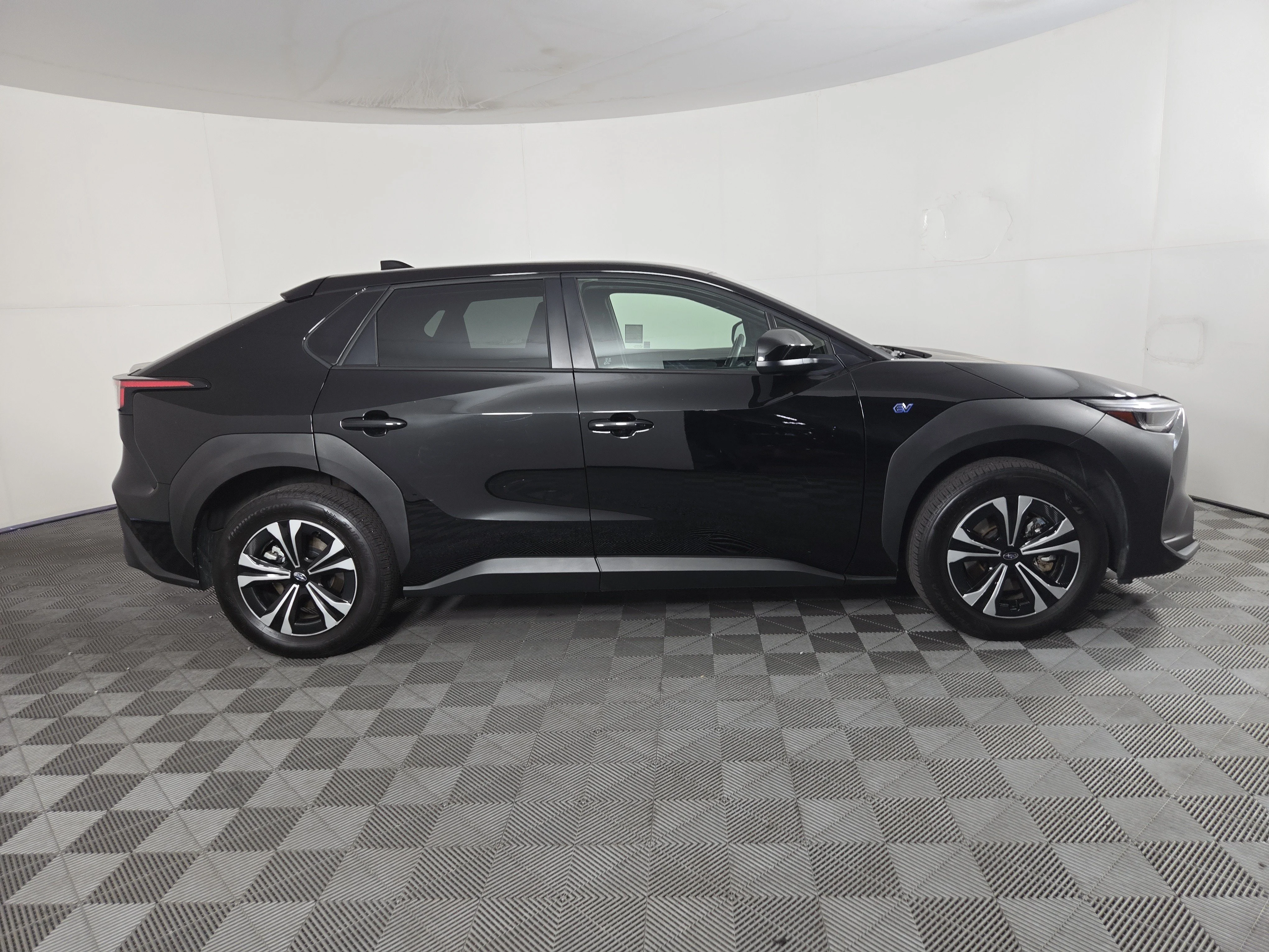 Certified Used 2023 Galactic Black Subaru Premium image 3