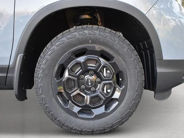 New 2026 Sonic Gray Pearl Honda TrailSport+ image 9