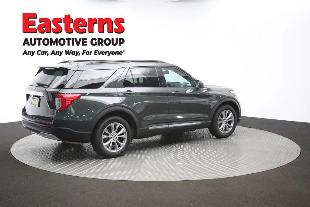Used 2022 Green Ford XLT image 45