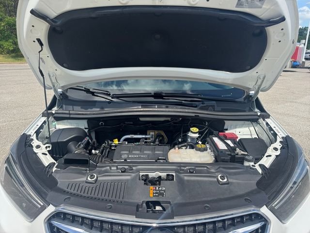 Used 2019 White Frost Buick Preferred image 20