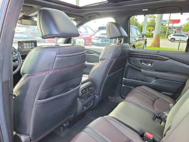 2025 Honda Pilot Black Edition - Photo 10