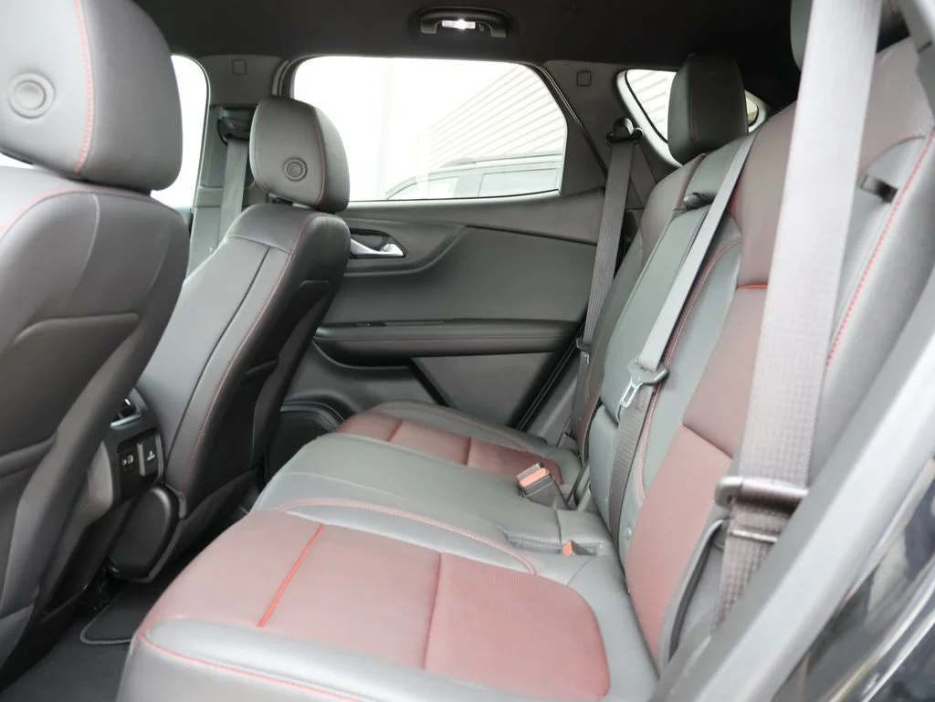 Used 2025 Black Chevrolet RS image 18