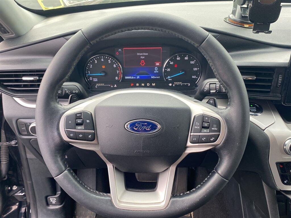 Used 2020 Agate Black Ford XLT image 17