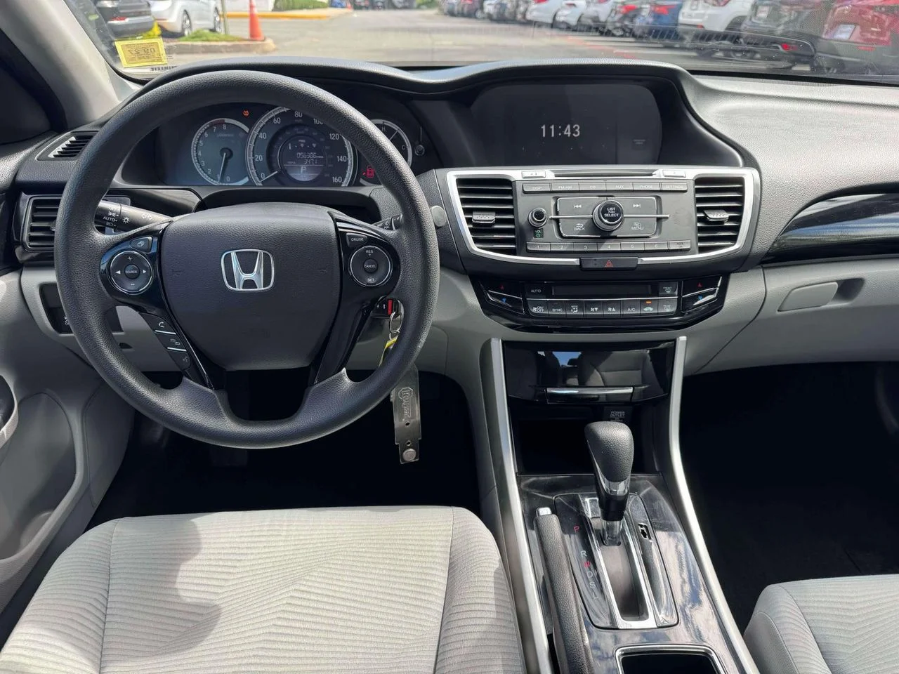 Used 2017 Deep Blue Opal Metallic Honda LX image 21