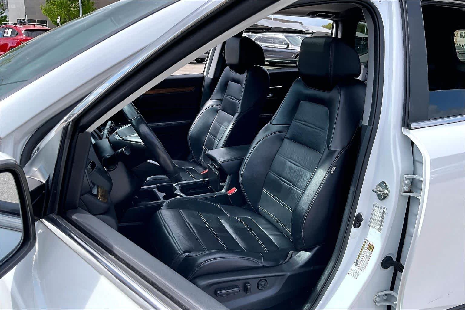Used 2019 Platinum White Pearl Honda EX-L image 8