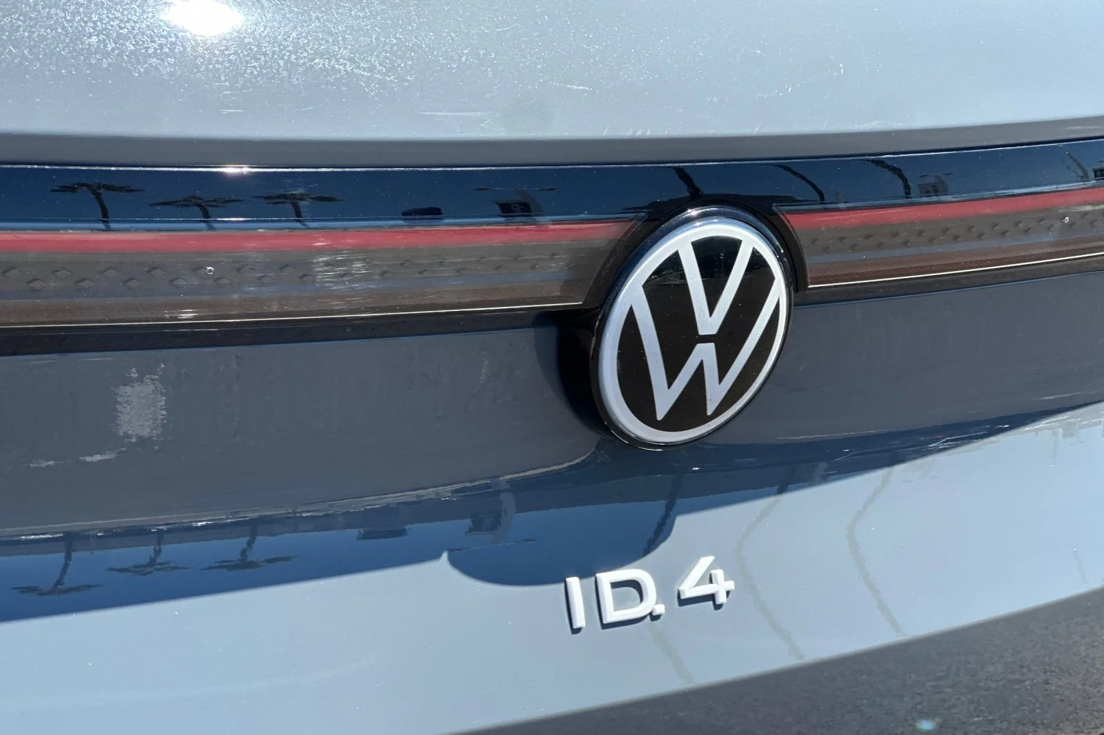 Used 2023 Gray Volkswagen S image 27