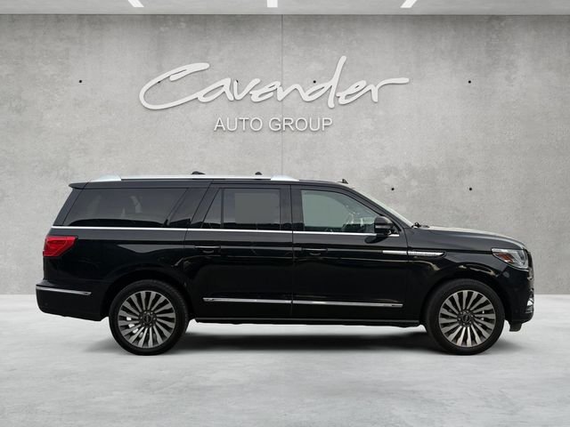 Used 2021 Black Lincoln Reserve image 17