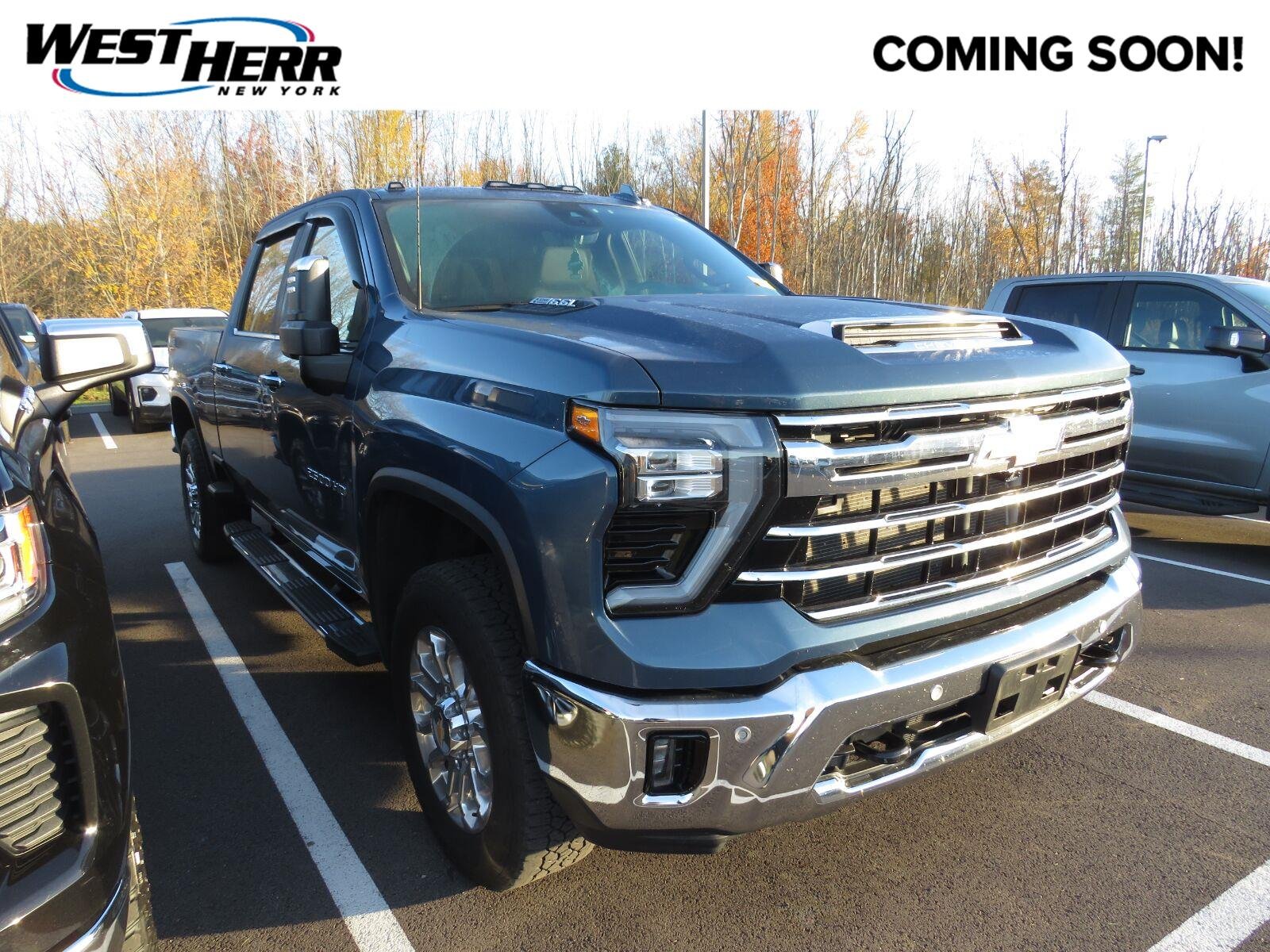 Used 2024  CHEVROLET TRUCK  image 1