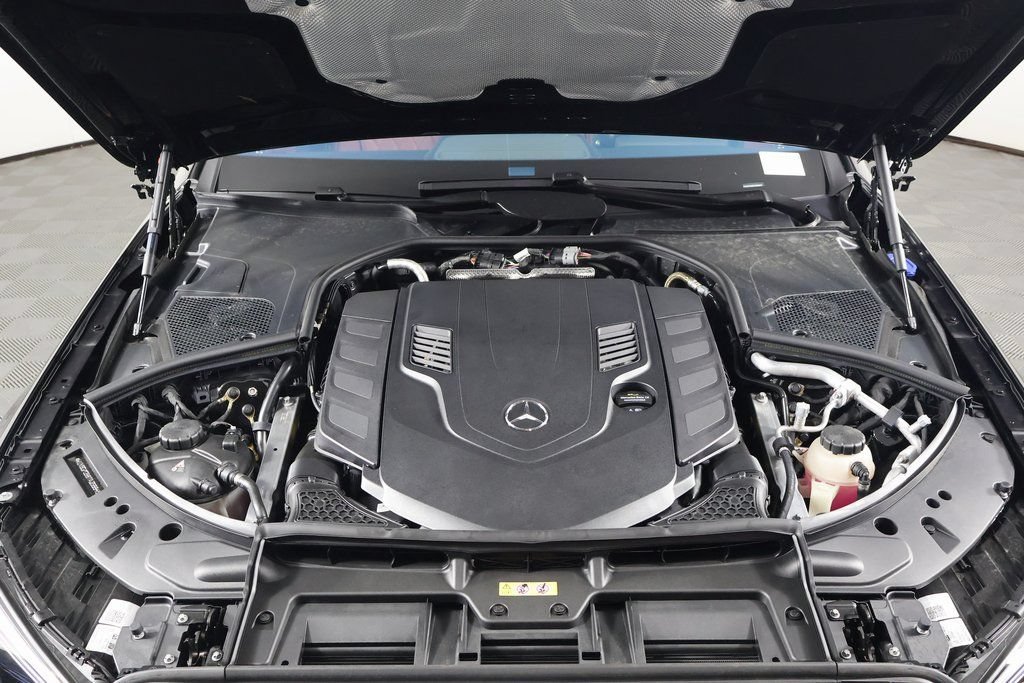 New 2026 Black Mercedes-Benz S 580 image 19