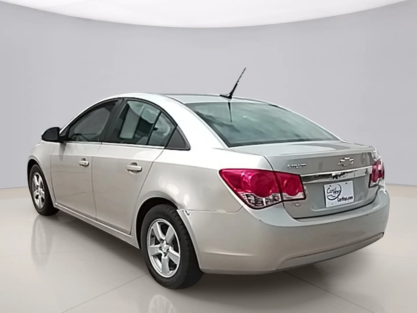 Used 2013 Gold Chevrolet 1LT image 3