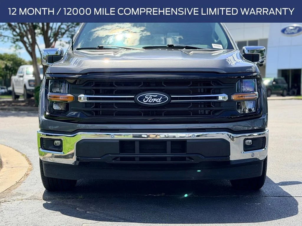Used 2024 Gray Ford XLT image 5