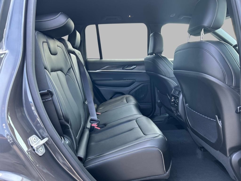 Used 2025 Gray Jeep Limited image 18