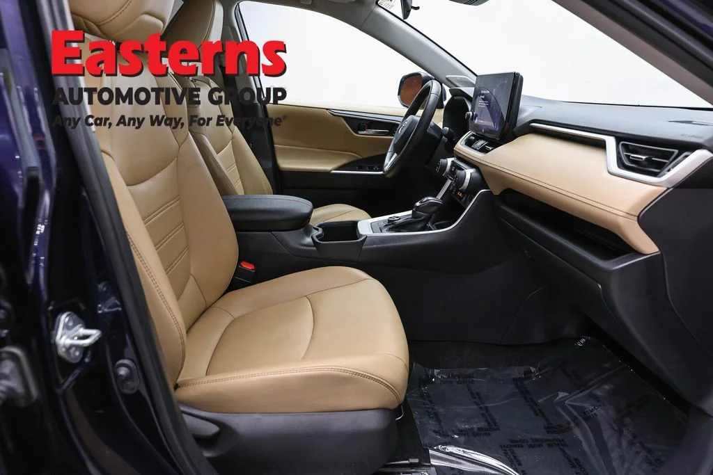 Used 2024 Blue Toyota XLE Premium image 26