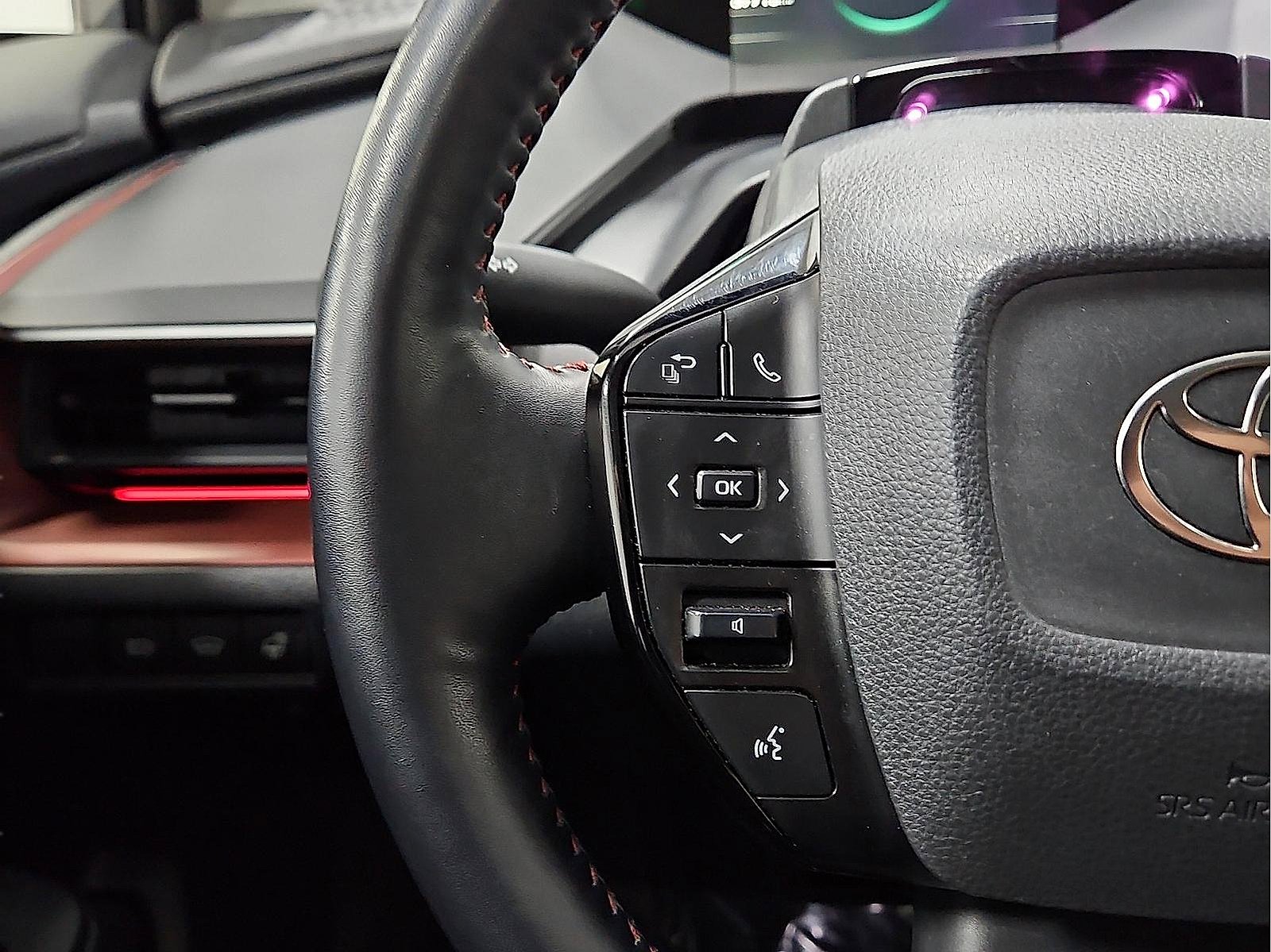 2024 Toyota Prius Prime XSE Premium - Photo 18