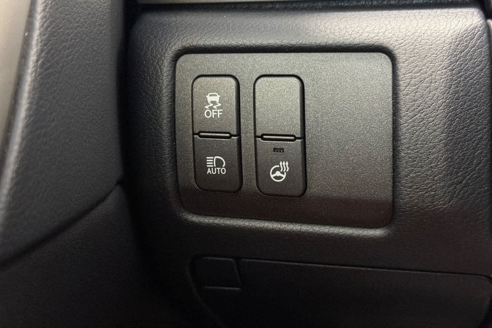 Used 2017 Ultra White Lexus  image 30