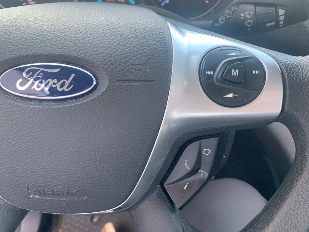 Used 2014 Gray Ford SE image 10