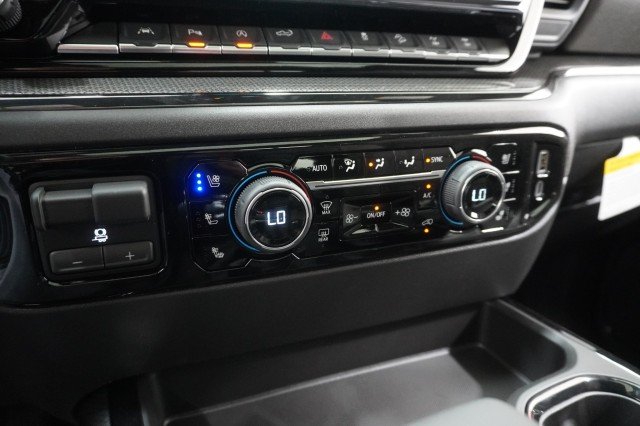 2026 Chevrolet Silverado 1500 ZR2 - Photo 33