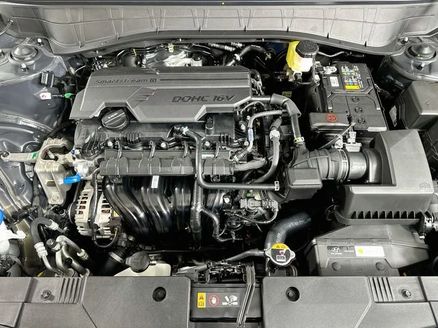 New 2026 Hyundai KONA SEL Sport