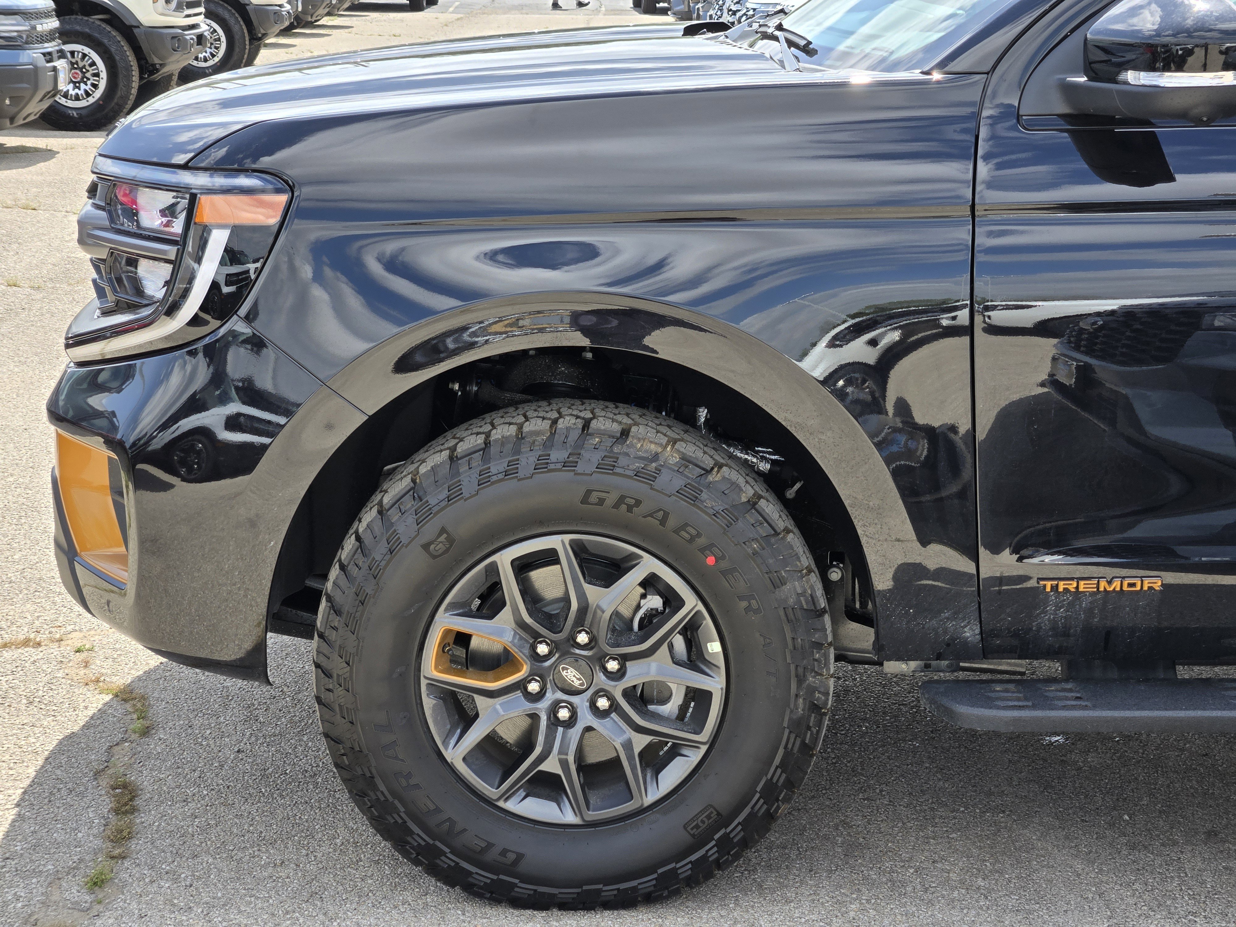 New 2026 Agate Black Metallic Ford Tremor image 6