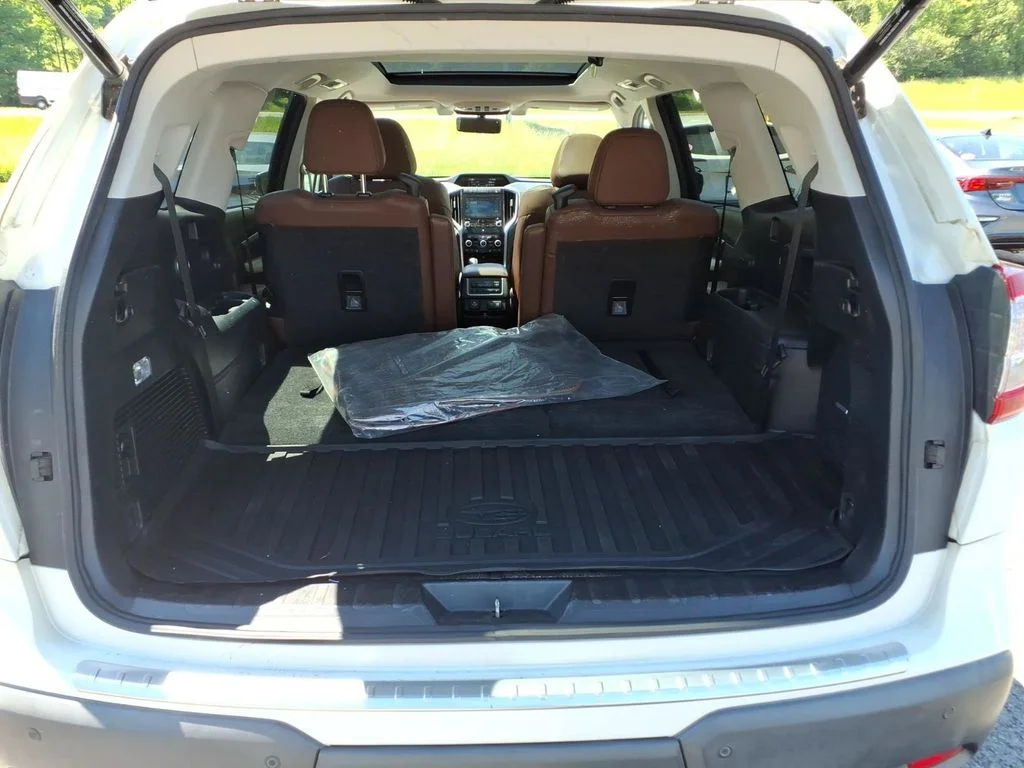 Used 2019 White Subaru Touring image 19