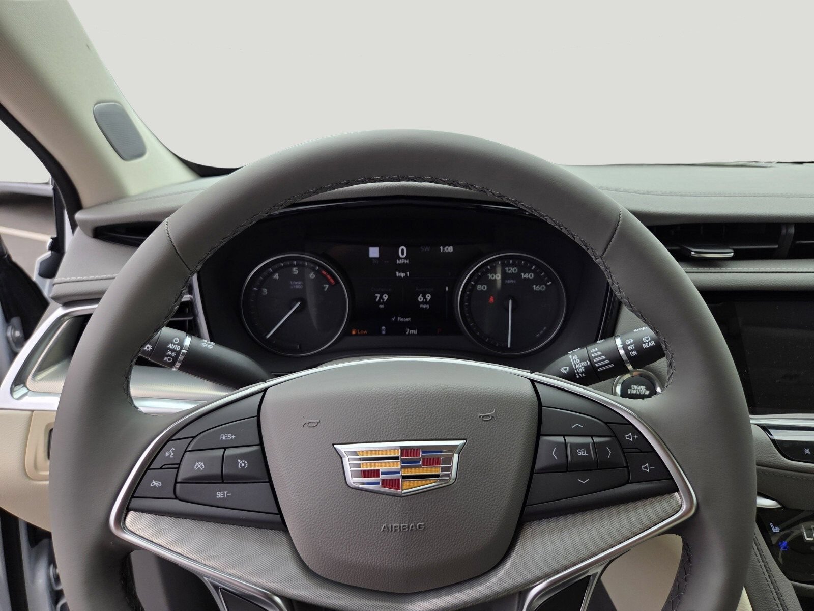 New 2026 Crystal White Tricoat Cadillac Premium Luxury image 10