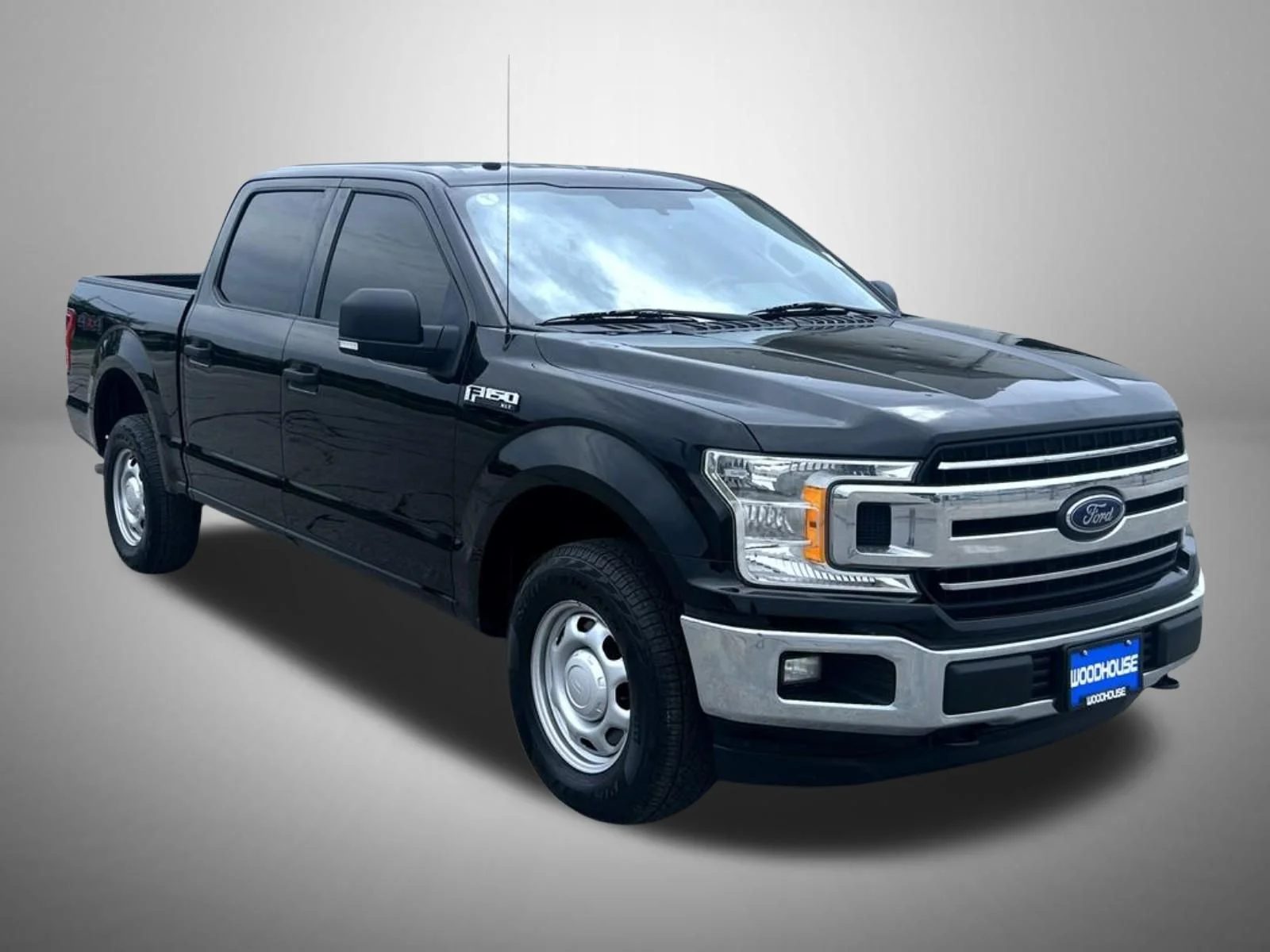 Certified Used 2018 Black Ford XLT image 4